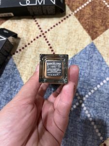 NARS Natural Radiant Longwear Foundation