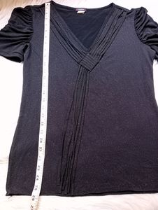 Chic V-Neck Glitter Top