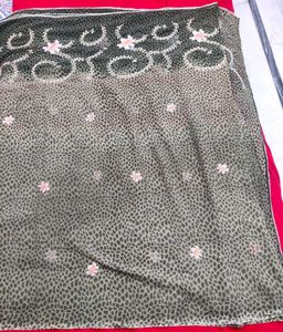 Elegant animal print Embroiderd Saree ✨