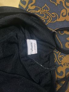 urbanic black bandana top