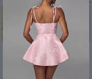 Chic Pink Jacquard Dress