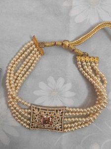 Elegant Pearl Necklace Set