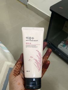 Rice Water Bright Foaming Cleanser