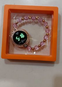 Beautiful Watches New With Tag😍❤️