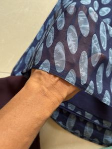 New Elegant Navy Blue Saree with Oval Print wit