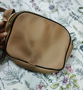 TAN CROSSBODY BAG