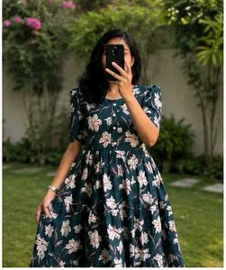 Beautiful Floral Print Midi Dress_All size availab