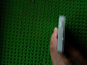 Iphone 5s like new condition last offer today 1.5k