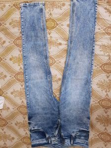 Zudio San Francisco Slim Fit Jeans