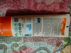 Dr. Rashel Vitamin C Sunscreen