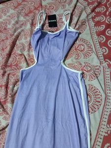 purple dress