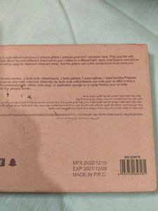 Nude Eyeshadow Palette
