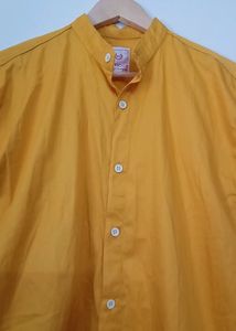 Reeboot Yellow Button Down
