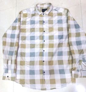 men's checkered shirt