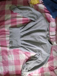 Gray Crew Neck Sweatshirt