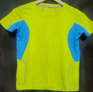 Green 🟢 T-shirt For Baby Boy 5- 6 Year