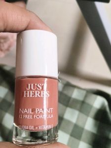 Nail Polish - Peachy Nude