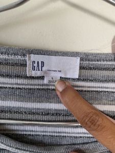 GAP Striped Long Sleeve Top