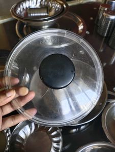 8 piece kitchen items