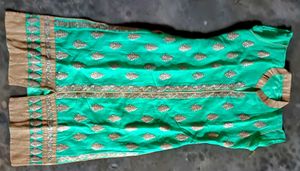 Green &amp; Gold Print Kurti