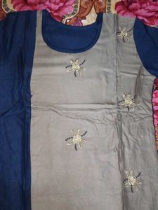 Women's embroidered kurta