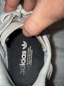 Adidas Casual Sneakers