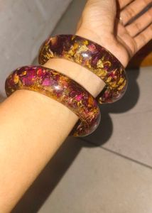 Unique Dried Flower Resin Bangle One piece