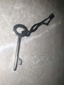 Vintage Skeleton Key Pendant Necklace