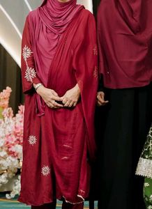Elegant Maroon Kurta Set