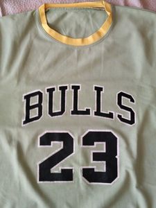 Chicago Bulls "23" T-Shirt