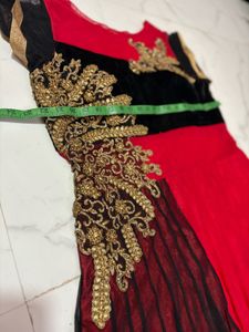 Stunning xxl  Red &amp; Black Embroidered Gown