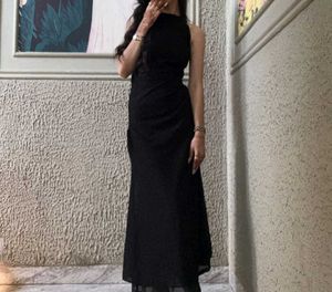 “Elegant Black Dress – Stylish &amp; Perfect for Parti