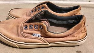 Vintage Canvas Sneakers 🤎