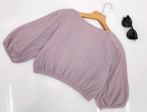 Chic Lavender Cropped Puff Sleeve Top