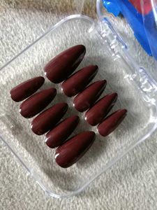 Press-On Nail Set - Brown Almond