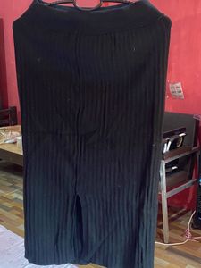 Black Ribbed Maxi Skirt