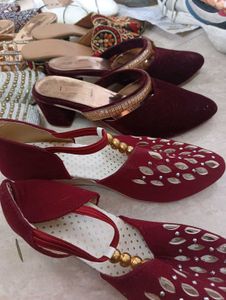 sandels