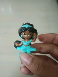 Disney Princess Figurines - Jasmine &amp; Rapunzel