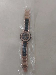 Stylish Rose Gold &amp; Black Watch