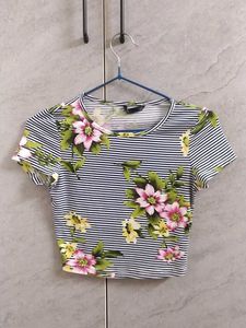 floral design crop top