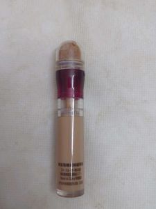 ✨MAYBELLINE CONCEALER