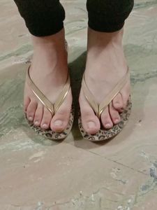 Women Flip Flop