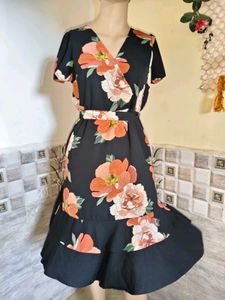 🔥Buy 1, Get 2 Free🔥Chic Floral Midi Wrap Dress