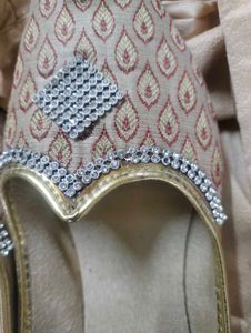 Ethnic/ Bridal mojdis traditional Size 7