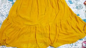 Mustard Embroiderd 3pc set Skirt, Crop top &amp; Shrug