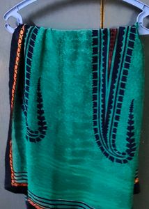 Vibrant Paisley Print Saree
