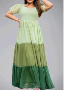 Multi Green Flowy Tiered Maxi Dress💚