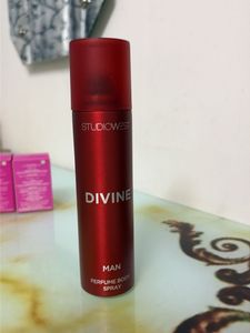 Studio West assorted Eau de Parfum and deodrant