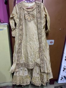 Elegant Embroidered Kurta Set