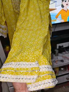 Beautiful Dot Design With Lace Work Kurti
